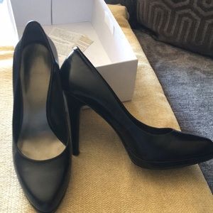 Nine West Platform Pump
